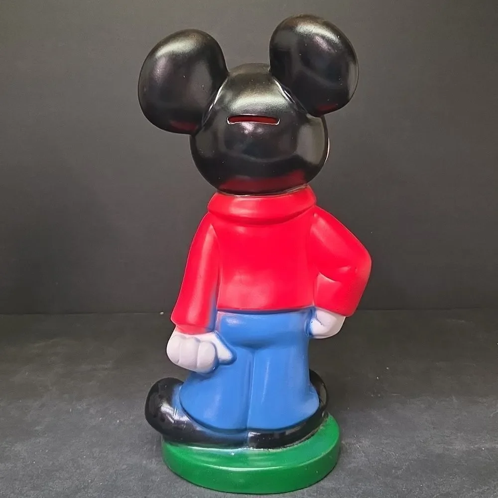 Disney these vintage